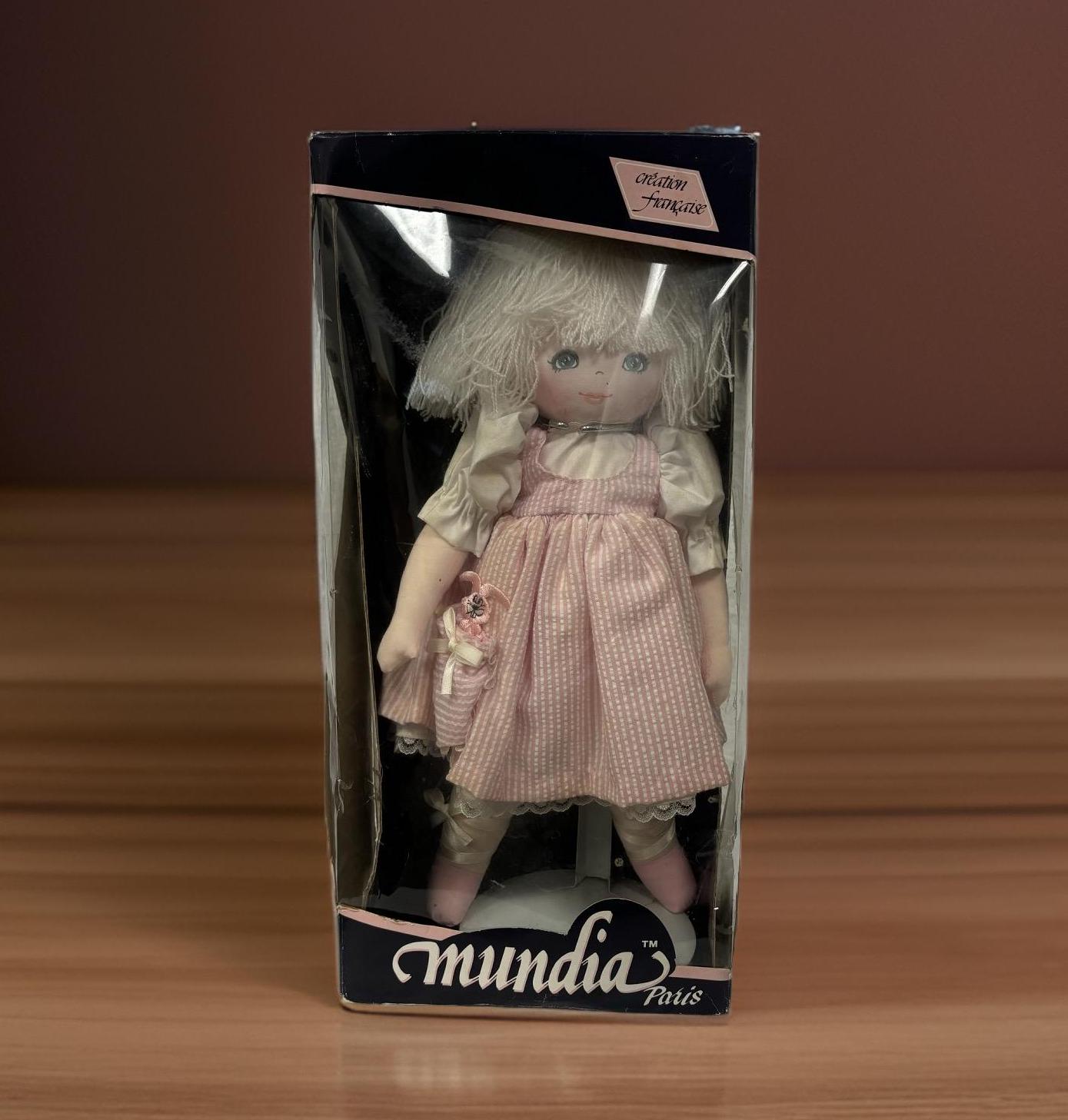 Mundia doll - Etsy 日本