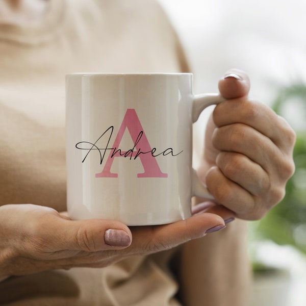 taza personalizada con nombre e inicial. original taza personalizada con nombre .