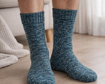 Chaussettes pour hommes tricotées à la main en laine « Regia »