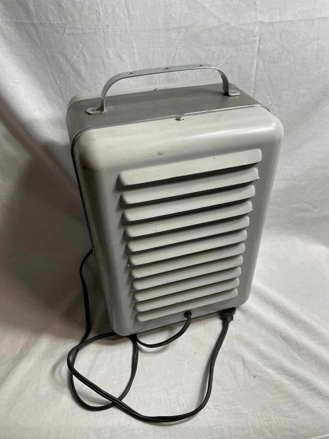 Vintage Titan Metal Portable Electric Space Heater 13001500 Etsy