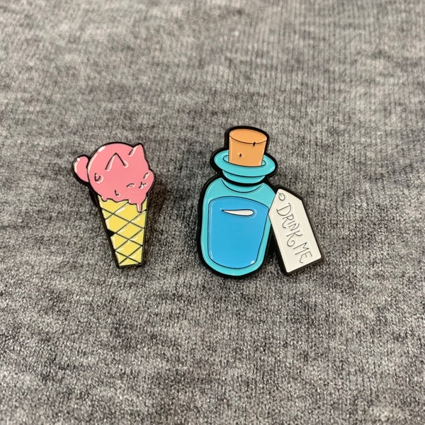 Ice Cream Enamel Pin,Water Bottle Enamel Pin,Enamel Pin,Mini Badge Pin,Ice Cream Brooch,Water Bottle Badge,Gifts Idea,Lapel Pin,Enamel Pin