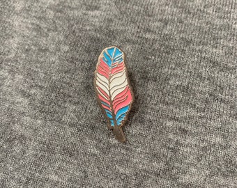 Feather Lapel Pin,Feather Enamel Pin,Mini Feather Pin,Metal Feather Brooch Pin,Feather Badget,Badget，Insect Pin,Enamel Pin,Birthday Gifts