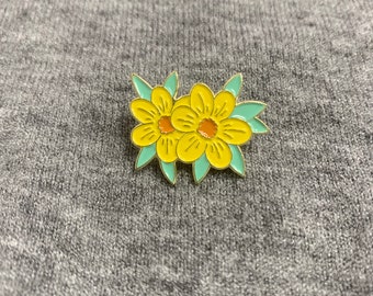 Pin de esmalte de pasador de flores, pasador de flores amarillas, pasador de solapa de flores, broche de flores, insignia de flores, regalos personalizados para ella, mini pin de insignia, idea de regalos