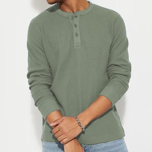 Men waffle henley shirt| Cotton crew neck henley| Button down henley shirt| long sleeve mens t shirt| 70s vintage henley shirt| Gift for him