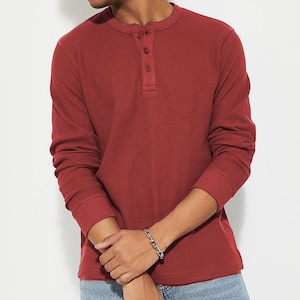 Men waffle henley shirt| Cotton casual henley| Button down henley shirt| long sleeve mens t shirt| 70s vintage henley shirt| Gift for him