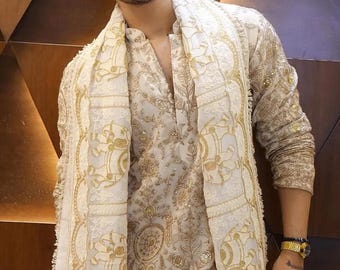 Dupatta de casamento em ouro marfim: Noivo de lantejoulas Resham Sherwani Dupatta