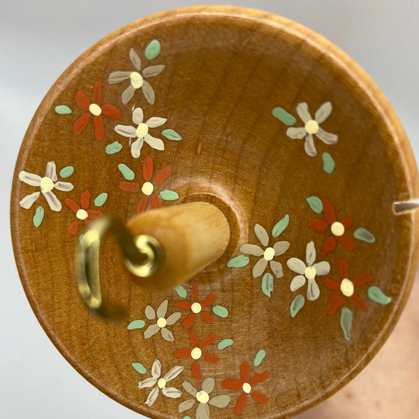 Hand Painted Top Whorl Drop Spindle - Dainty Flowers - Orange and Ecru