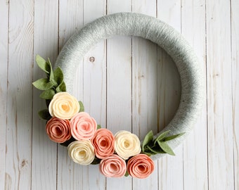 Rose Wreath, Felt Flower Wreath, Pink and Cream Wreath, Gray Wreath, Yarn Wreath, Spring Wreath, Summer Wreath, Mother’s Day Wreath