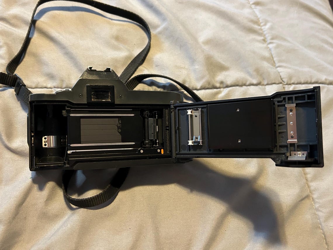 Canon T70, foto 2 di 5