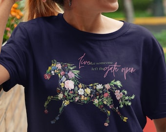Horse Shirt, Horse With Botanical Flowers, Horse Lover Shirt, Farmer Shirt, Floral Horse Shirt, Gift For Horse Lovers, Boho Horse