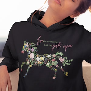 Horse Hoodie - Horse Sweatshirt - Unisex Hoodie - Horse Owner gift - Horse Pullover - Horse Lover Hoodie - Equestrian Gift - Floral Horse