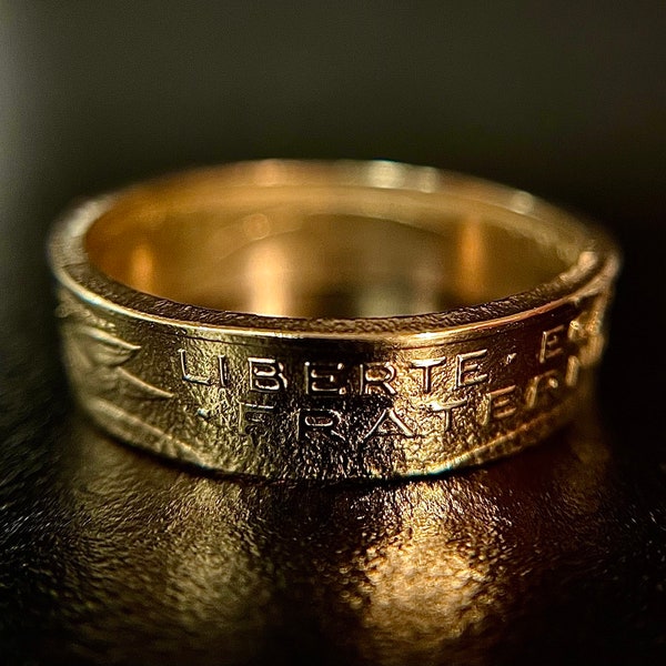 Französischer Münzring (Egalith) | Handgemachter Gold Münz Ring aus Frankreich | Paris Ring