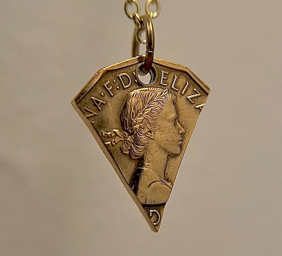 English Pendant | UK Pendant | British Chain Pendant | Queen Elizabeth the II Pendant | Great Britain Necklace | Three Pence | Gift from UK