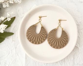 Tan earrings dangle, Fan shape earrings clay, Statement jewelry everyday, Neutral earrings for friend, Boho birthday gift for sister