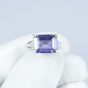 Alexandrite Emerald Ring Ring, Large Alexandrite Engagement Ring, Women Bold Color Change Alexandrite Ring, Solid 925 Silver, Gift her