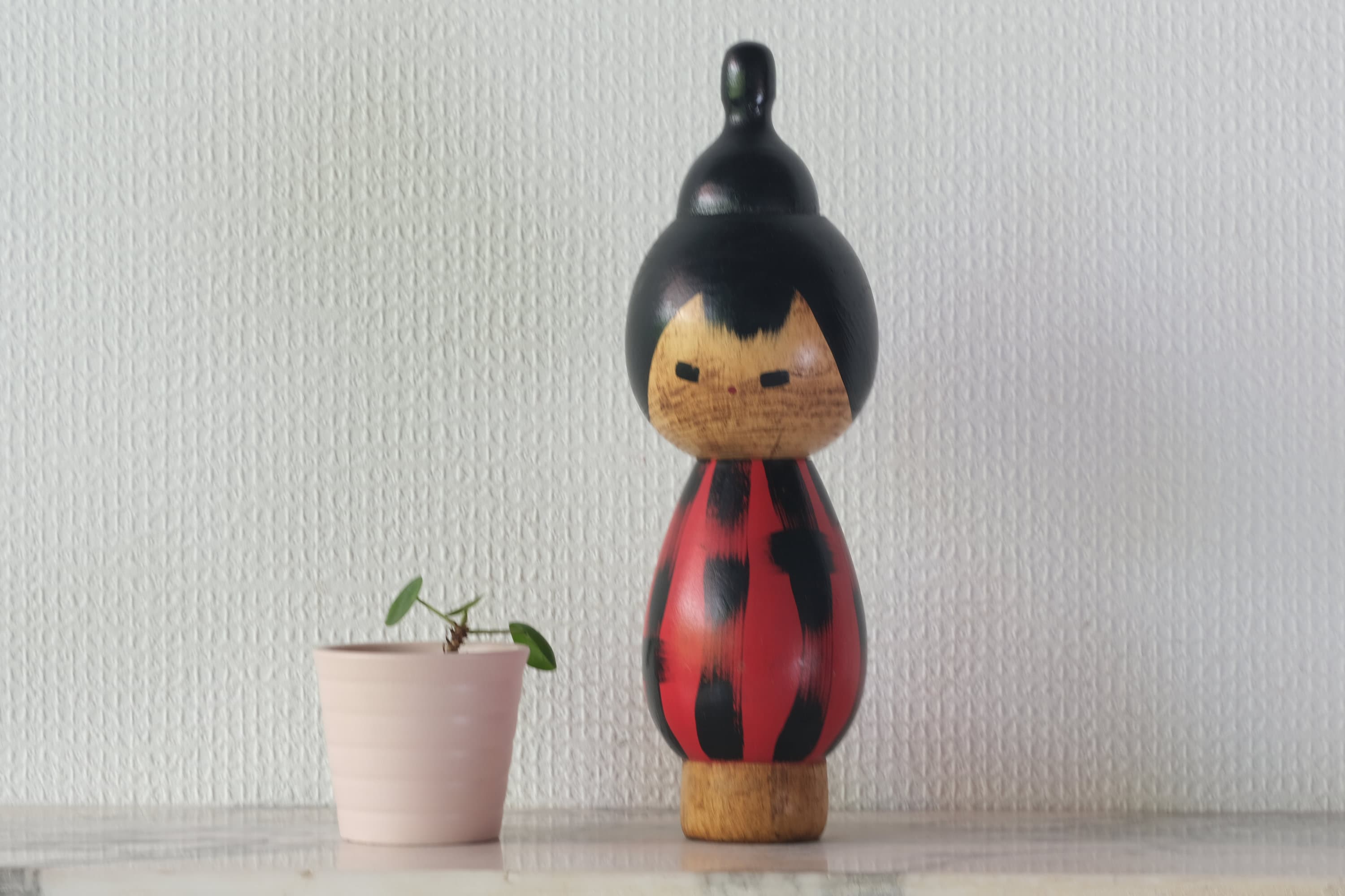 Vintage Sosaku Kokeshi by Hideo Ishihara (1925-1999