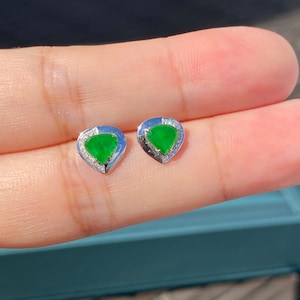Emerald Green Jade Stud Earrings: 18K White Gold Diamond