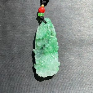 Natural Grade A Burmese Green Jadeite jade, Green  Cabbage Jade Pendant, Green Bok Choy Jade Pendant(绿白菜/百财）