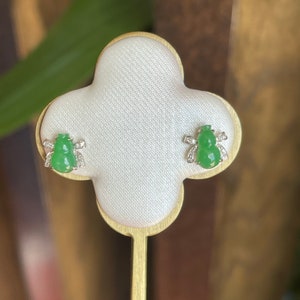Green Jade Gourd Stud Earrings, 18K White Jade Gourd Earrings, Natural Grade A Burmese Jadeite Jade, (18K白金绿葫芦耳钉) Jadeite Jade Earrings