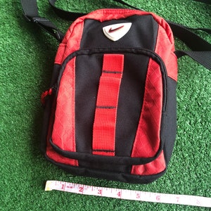 sling bags nike vintage