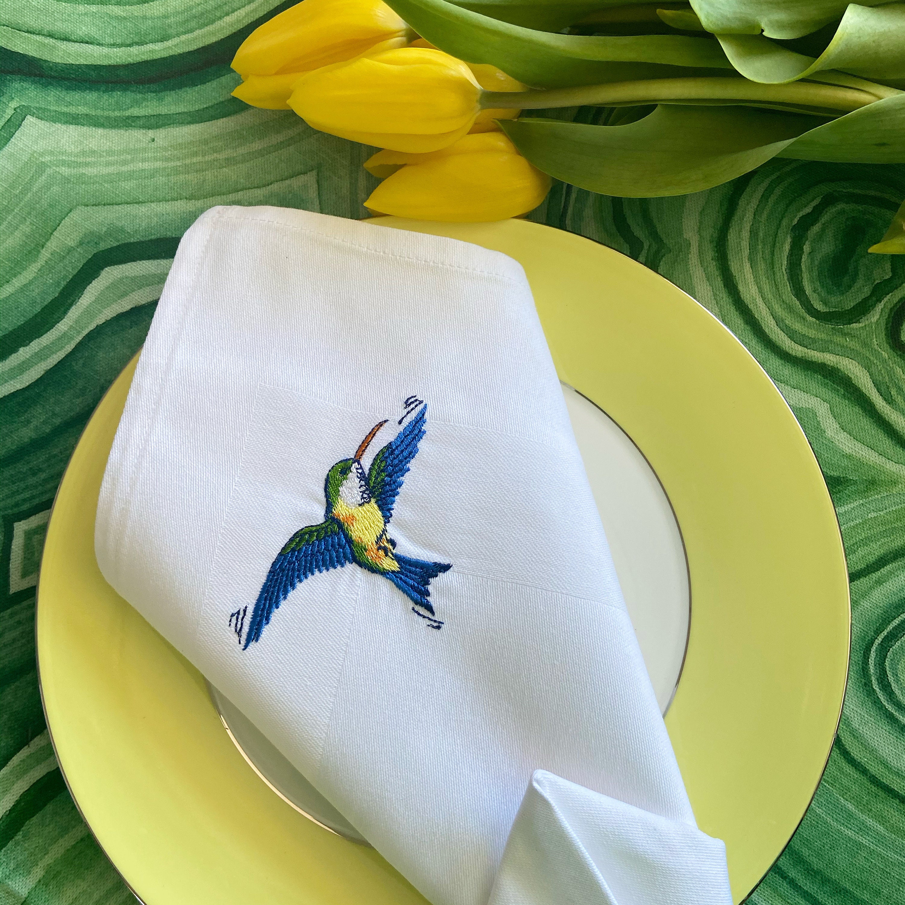 Hummingbird Embroidered Cotton Dinner Napkins for Villeroy Amnut