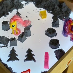 Light table with organic glass and white light. With lid. Montessori, Sensory table, wooden toy, LED light box. image 5