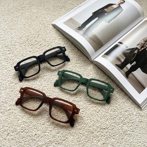 Matte Square Frame Reading Glasses Fashionable Comfortable Eyewear