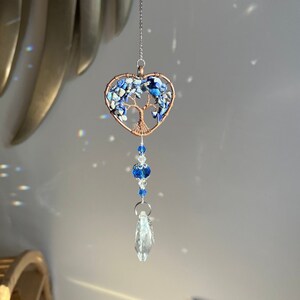 Lapis lazuli Tree of life sun catcher / crystal suncatcher / garden decor / window decor / rainbow catcher / Light catcher / gift idea