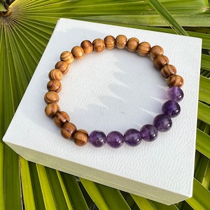 Armband med ametist och träpärlor / ädelstensarmband / pärlarmband / diffusorarmband / damarmband / chakra / kristallarmband