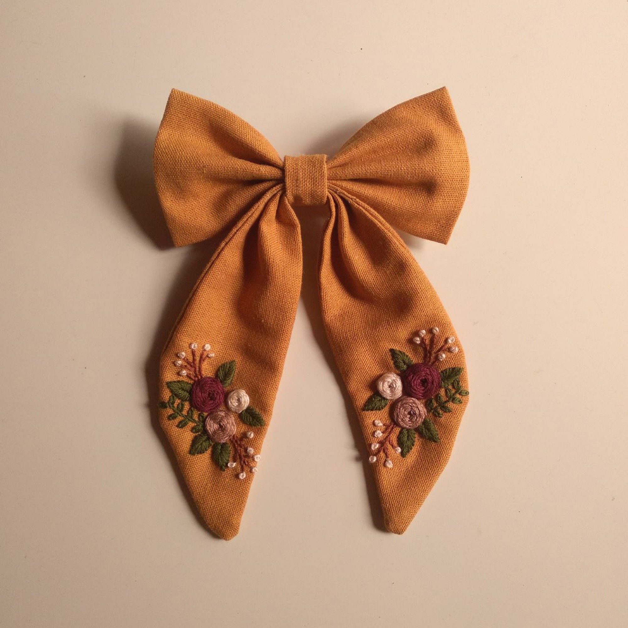 4pcs Christmas-themed Imitated Linen Butterfly Bow Bell Shaped