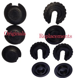 Pode incluir: Imagem que compara peças originais e de substituição. As originais são peças pretas arredondadas com um símbolo de seta. As substituições incluem vários componentes pretos, alguns em forma de U e outros circulares. As palavras "Originals" e "Replacements" são visíveis.
