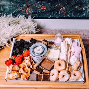 Kit de fondue de chocolate / Pascua / Cita romántica / Regalo para parejas / Novia/Novio / Cesta de comida / Chocolate / Kit para s'mores / Aniversario