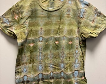 Super Comfy Medium Ice Dye Shirt Made With Gildan Tee and Dharma Trading Dyes