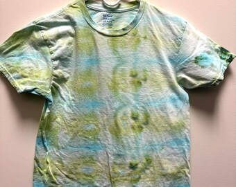 Super Comfy Medium Ice Dye Shirt Made With Gildan Tee and Dharma Trading Dyes