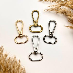 Karabiner 20mm x 47mm | 4 Farben | Taschenzubehör & Schlüsselanhänger | Drehbar und stabil | DIY Hardware für Taschen, Makramee, Anhänger