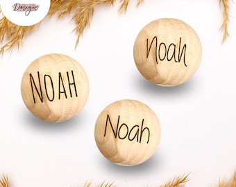 Personalisierte Holzperle mit Name | Buchenholz Made in Germany | 12–20 mm | Graviert ein-/beidseitig | Bestseller