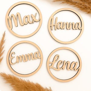 Personalisiertes Holzschild im Ring / Wunschwort z. B. Nombre / Wanddeko aus Holz / Türschild aus Holz / Verschiedene Größen