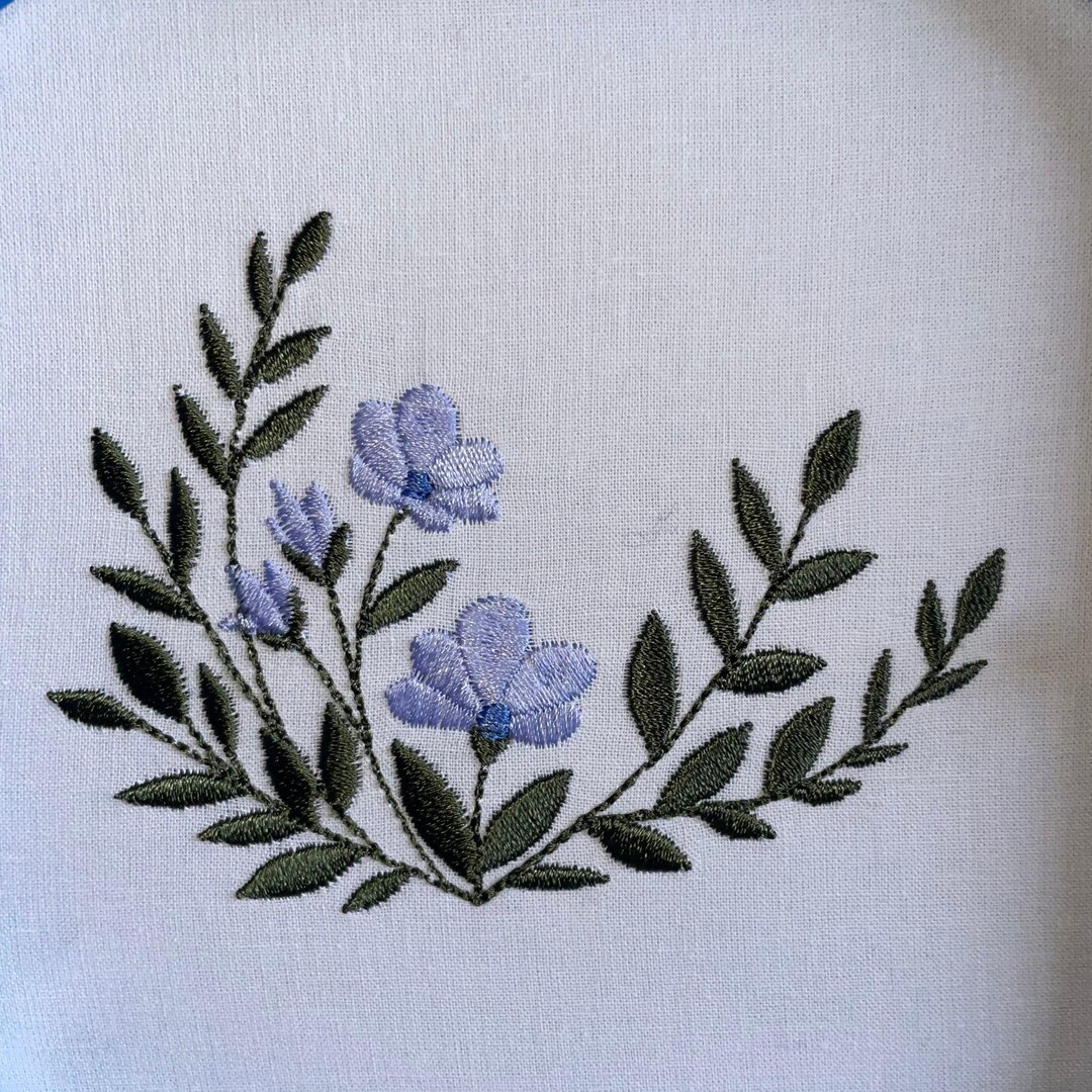 Botanical Floral Machine Embroidery Design With Laurel Leaves 3x3–8x8 ...