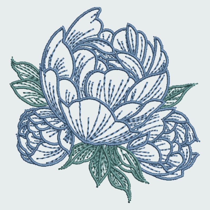 Pu&ograve; includere: Design floreale ricamato con una peonia dai petali multipli nei toni del blu e del bianco. Foglie verdi accentuano il fiore. Il design &egrave; creato con cuciture dettagliate, conferendogli un aspetto strutturato. L'immagine &egrave; su uno sfondo chiaro.