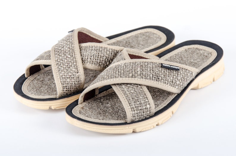 Hemp Slippers for Bath by Akkerman Shoes