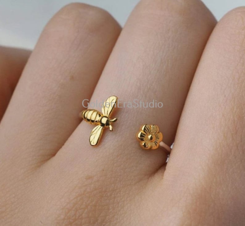 Dainty Thumb Ring Simple Bumble Bee Jewelry Gift Minimalist Bee Ring Unique Statement Ring, Gold Filled Ring for Women