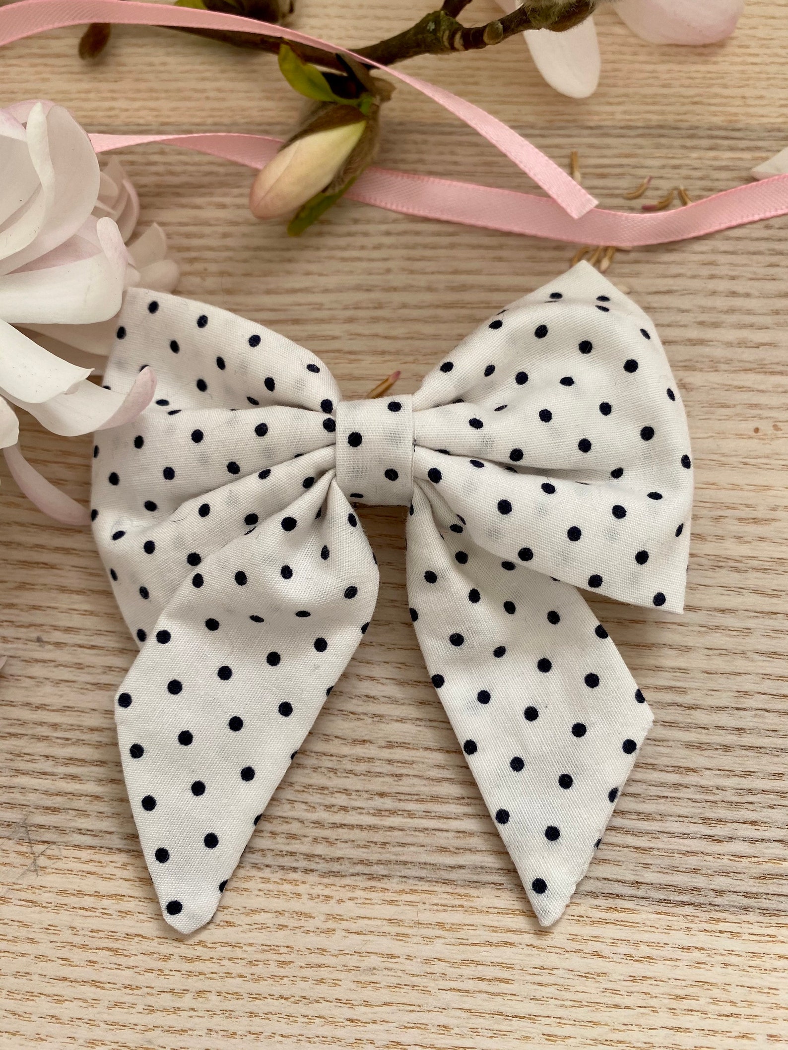 Large Polka Dot Hair Bow - Etsy