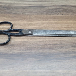 Vintage Wallpaper Scissors,  Large Scissors, DIY tool, Vintage Tool