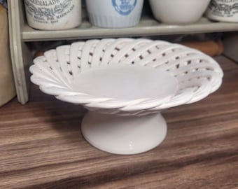 Vintage Cream Lattice Cake Stand, Vintage Cake Stand,  Cake Display,  Cafe Decor