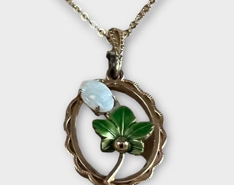 Vintage Krementz 70s 14 KT Gold Overlay Genuine Opal Green Vintage Krementz 70s 14 KT Gold Overlay Genuine Opal Green