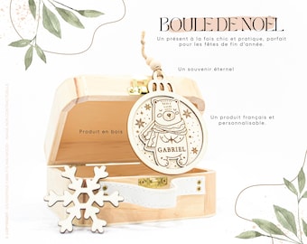 Personalisierte Weihnachtskugel aus Holz – Einzigartiges Geschenk für die Feiertage und als Baumschmuck