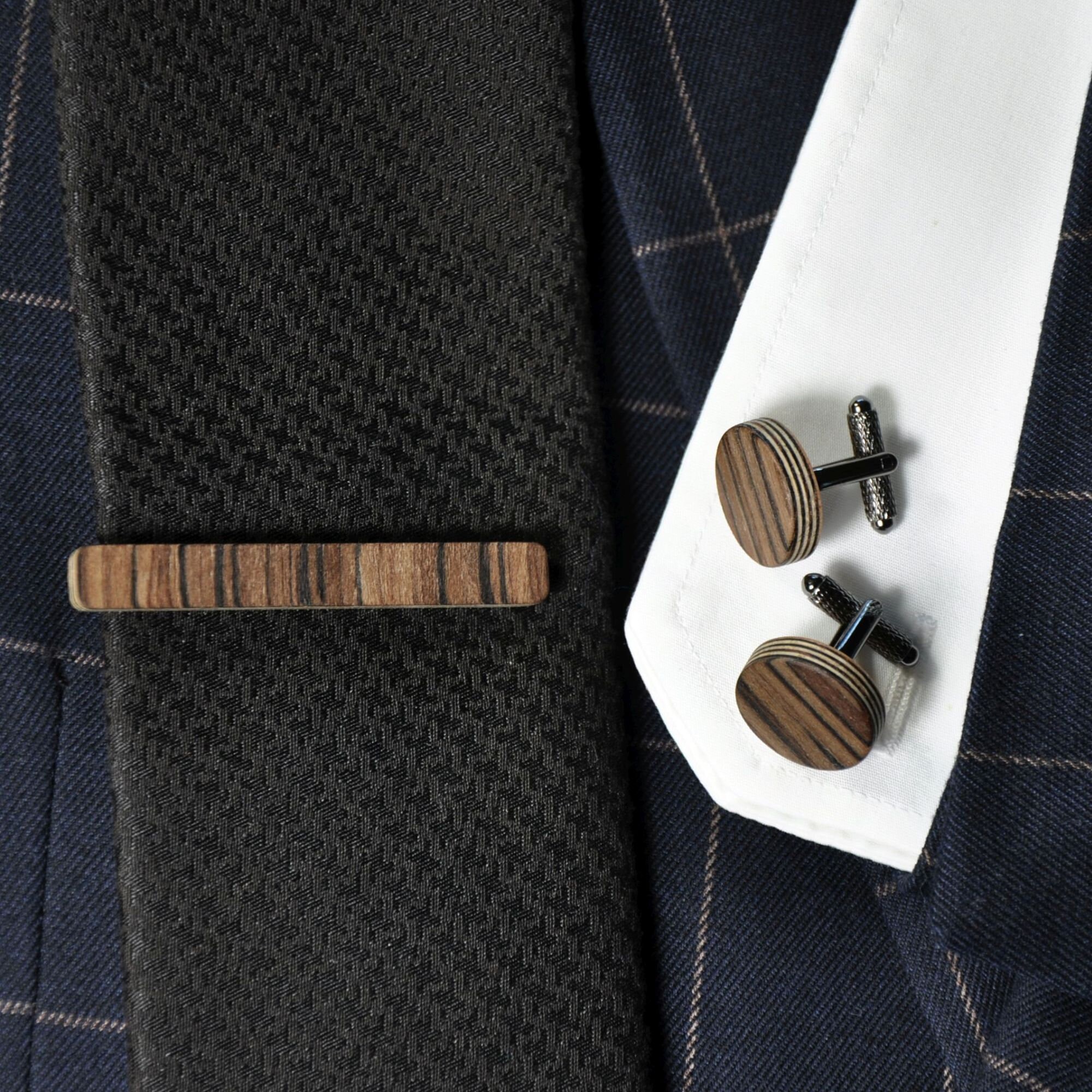 wooden tie clip and cufflinks