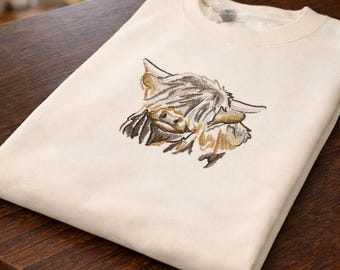 Highland Cow Embroidered Sweatshirt, Scottish Cow Hoodie, Farm Animal Jumper, Rustic Country Sweater, Nature Lover Gift