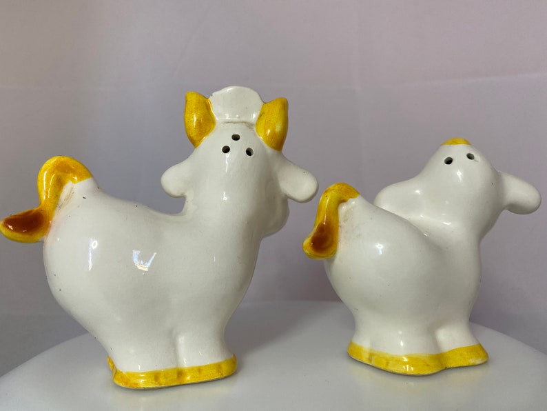 JAPAN porcelain Vintage floral Cow and calf Salt /& Pepper shakers