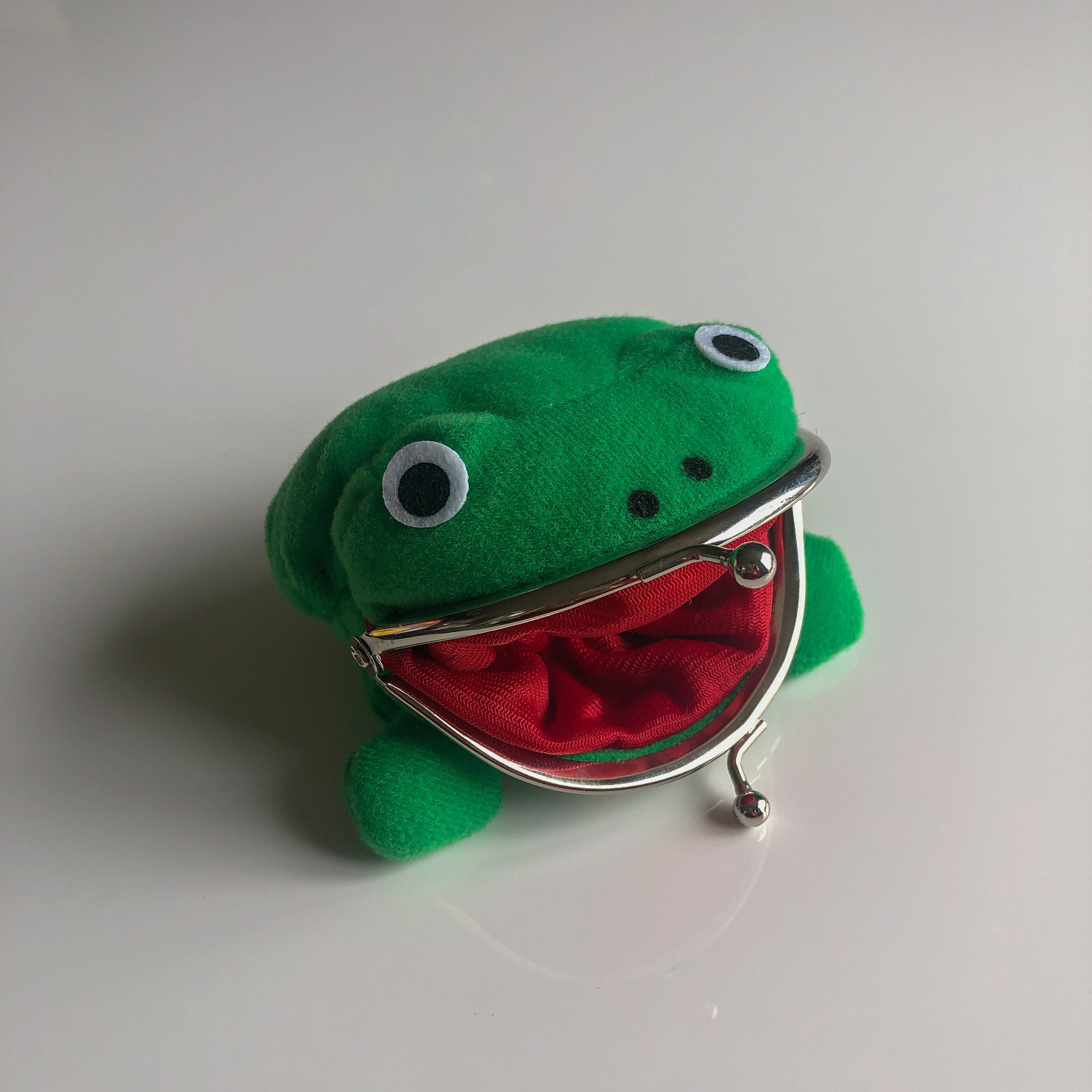 frog pouch naruto